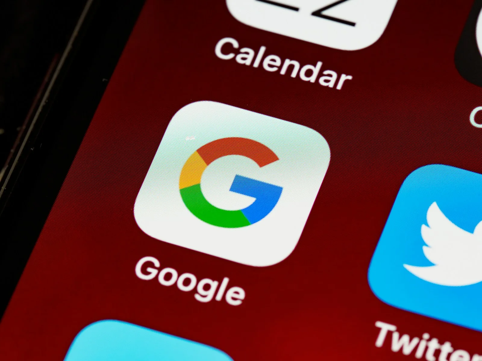 Artificial Intelligence is propelling tech giants, Microsoft & Google, to sparkling heights blue and white logo guessing game